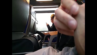 弄他人が休暇を youtube ドラマ 人気